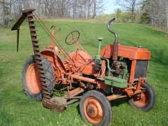 John Deere LI With Mower