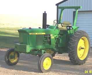 2520 John Deere One Owner