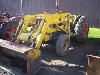 Ford 4400 Industrial W/ Loader
