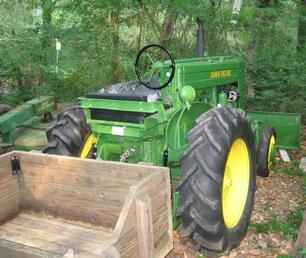 John Deere M