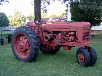 1953 Farmall Super MD