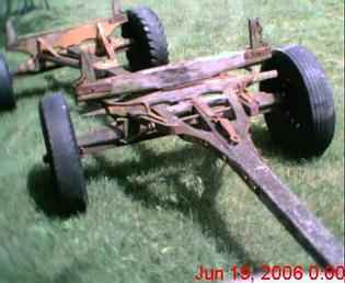 Used Farm Tractors for Sale: Wooden Wagon Running Gear (2006-07-05 ...