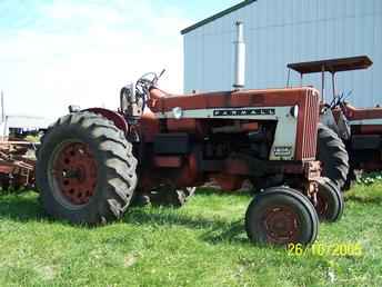 Farmall 806