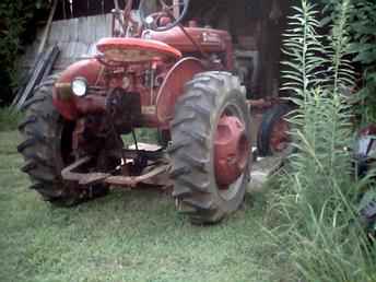 1947 Farmall A With Woods L59