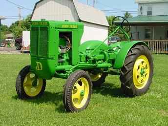 John Deere Model 62 Tractor