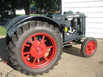 1934 Mccormick-Deering W-12 