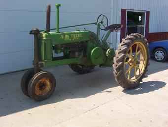 '37  John Deere Unstyled B