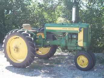 1957 John Deere 420T