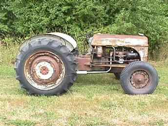 1940 Ford 9N Tractor 