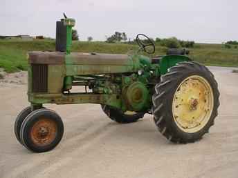 1959 John Deere 530