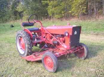 1965 Farmall Cub Loboy W/Mower