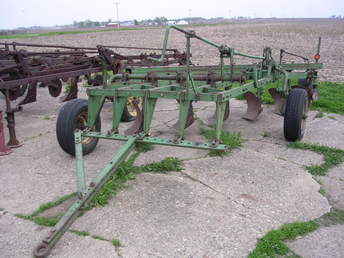 John Deere 6 Bottom Plow