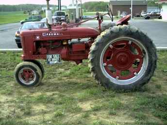 1951 Farmall H Tractor Running