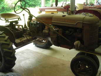 47 Farmall B -Louisville