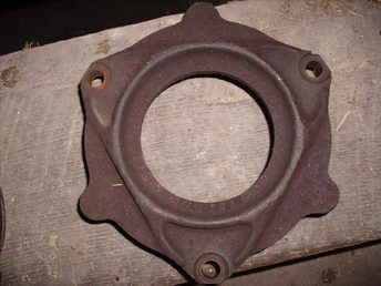 John Deere 520 Clutch Adjustment Plate