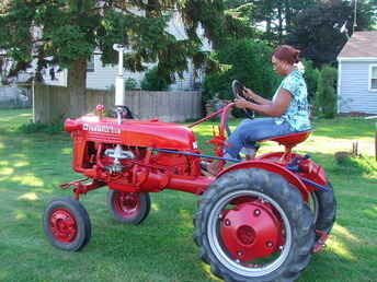 Farmall Cub