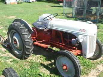 1948 8N Ford