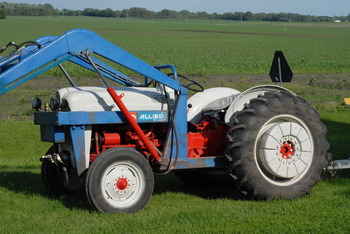 Used Farm Tractors for Sale: 1953 Ford Jubilee W/Loader (2008-06-13 ...