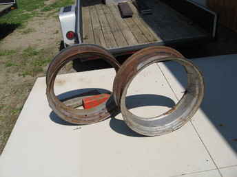 Used Farm Tractors for Sale: Allis Chalmers Rear Rims (2008-06-16 ...