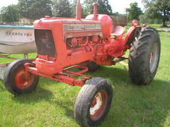 Allis Chalmers D17 LP