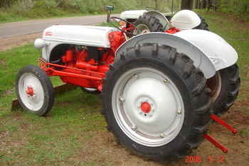Ford 8N, Very Nice Tractor