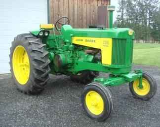 Newly Restored 1959 John Deere