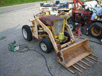 1961 Cub Original Danco Loader