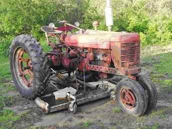 H Farmall With 60