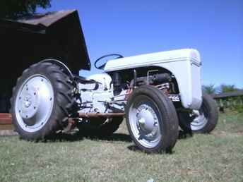 1939 Ford 9N  