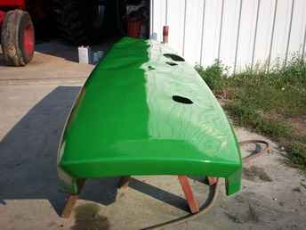 Used Farm Tractors for Sale: John Deere 4320 Hood (2008-09-21