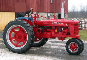 1948 Farmall 'H' Tractor