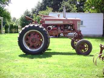 Farmall 350 High Crop