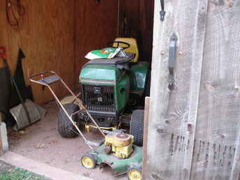 John Deere 400 Garden Tractor