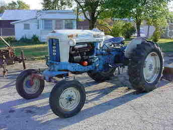 Ford 4000 Tractor Wide Front  