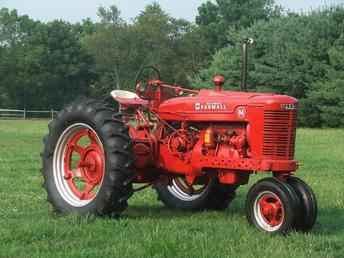 Used Farm Tractors For Sale: 1940 Farmall M (2008-10-24) - Yesterday's ...