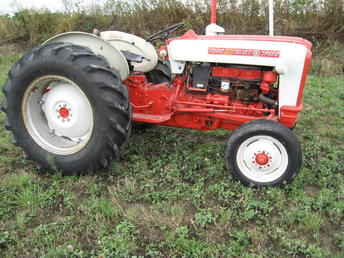Ford 871 Diesel Good Tractor