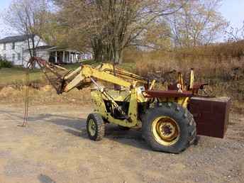 Ford 4500 With Loader &Lift