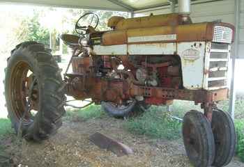 Farmall 460 LP