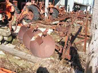 Allis Chalmers Disc Plow