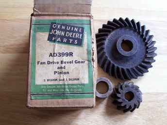 Nos Fan Shaft Gears John Deere D