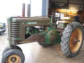 John Deere A 