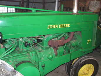 John Deere 70 Sold