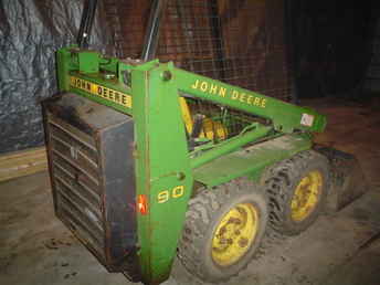 John Deere 90 Skid Loader