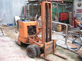 Forklift