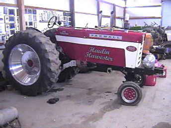 Used Farm Tractors For Sale: Farmall 460 Puller (2008-12-31 ...