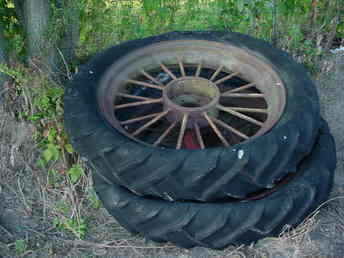 Used Farm Tractors for Sale: F-20 Farmall 36