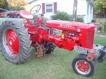 1952 Farmall Pulling Tractor