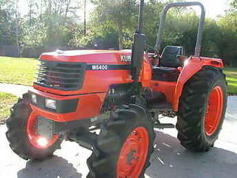 Kubota M5400 4X4 Tractor