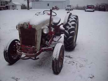 861 Ford Gas Powered Tractor