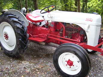1 9 5 0 Ford 8N Tractor 